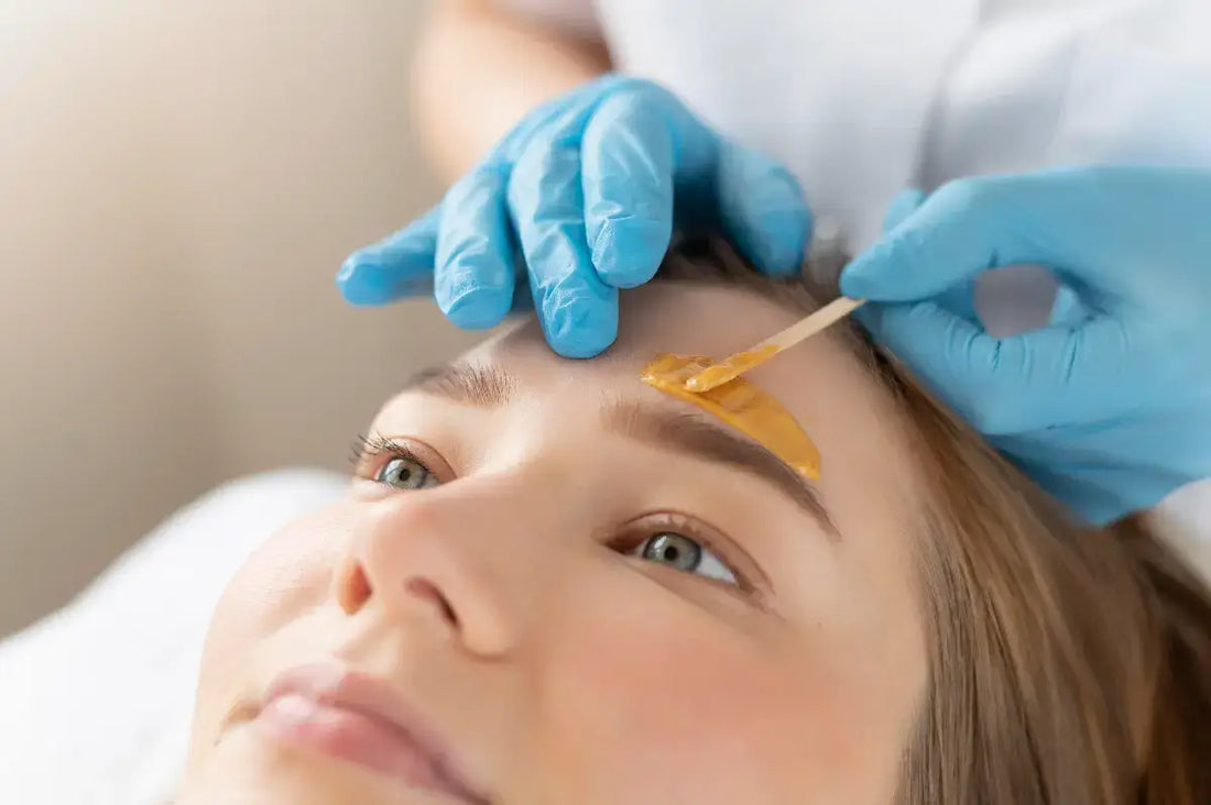 Professional facial waxing for beauty salons